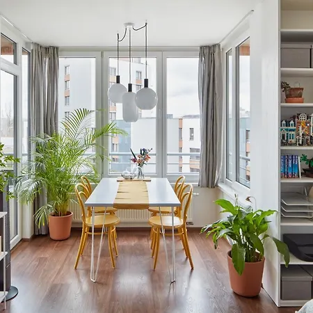 Prague Days - Bright Interior - Free Parking - Spacious Layout Exterior photo